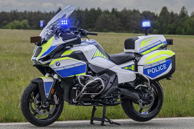 【BMW Motorrad 新型 R1300RT 海外試乗記】もっと遠くへ、快適に、気持ちよく──その答えがここにある20画像