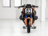 BMW R 1300 R スーパーフーリガン登場 ！BMWとアメリカンレース文化の現在地