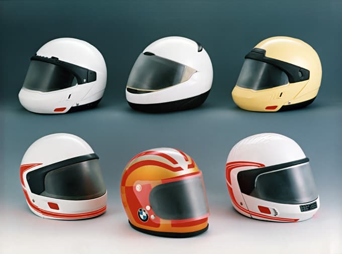 BMW純正ヘルメット50年　安全思想と進化の軌跡 02画像