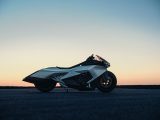 伝統の6気筒が未来へ加速 『Vision K18』世界初公開