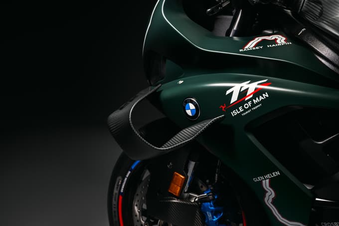 M 1000 RR「マン島TT115周年」限定モデル登場 07画像