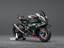 M 1000 RR「マン島TT115周年」限定モデル登場の画像