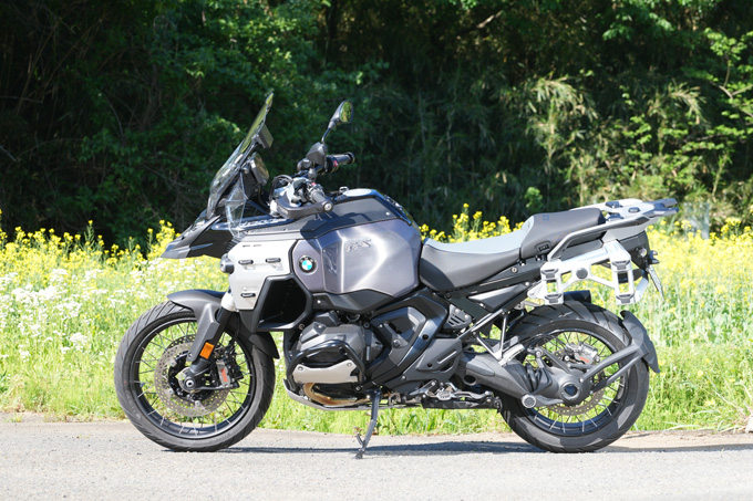 【BMW Motorrad R1300GS Adventure 試乗記】その巨体におののくことから始まる、深き付き合い06画像