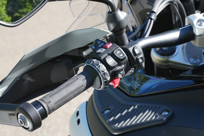【BMW Motorrad R1300GS Adventure 試乗記】その巨体におののくことから始まる、深き付き合い22画像